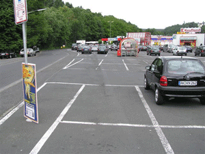 Parkplatz vor Sanierung 1